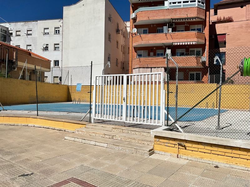 Foto 9ad4c4bb-b8b5-4206-8119-8e6d034e89c2. Pis amb calefacció piscina a Pryconsa-Juan de Austria Alcalá de Henares