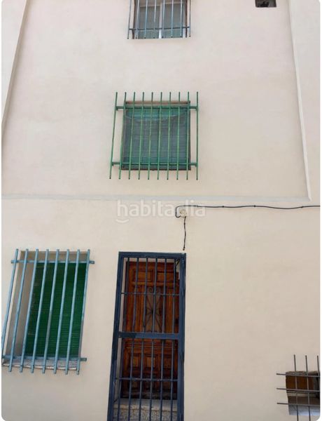 Foto 71c9b837-7dd1-4ce4-800d-38718dc64960. Casa adossada a Yebra