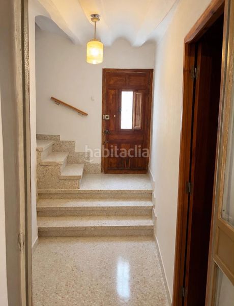 Foto a64db9cf-3eb9-45fa-a4e9-06d938025ff4. Casa adossada a Yebra