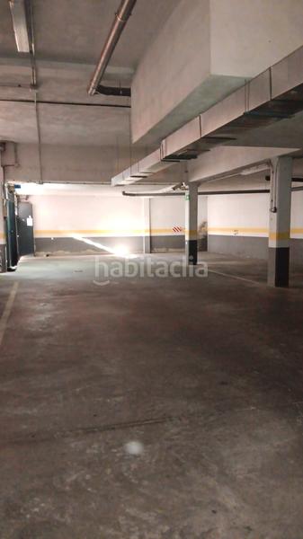 Foto fff27e7f-e5db-43dc-840d-d5c20403d7b0. Motorcycle parking in Ensanche Alcalá de Henares