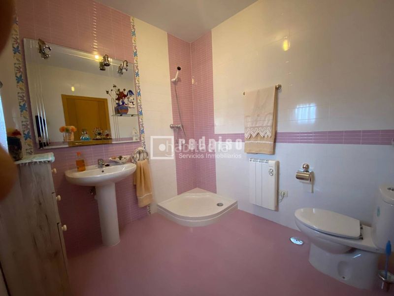 Foto 4a52c2c7-c8ea-439d-a3c6-a69cdd78c576. Xalet amb calefacció piscina a Villa de Don Fadrique (La)