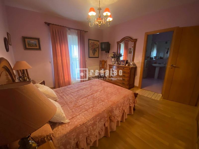 Foto cdda7796-d165-4833-bc22-5e68410b64f0. Xalet amb calefacció piscina a Villa de Don Fadrique (La)