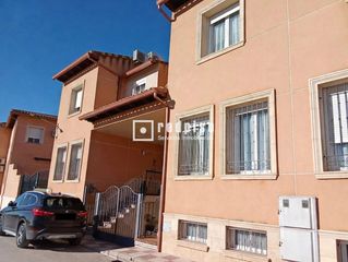 Chalet en Villa de Don Fadrique (La). Chalet adosado en venta en calle riansares, villa de don fadriqu