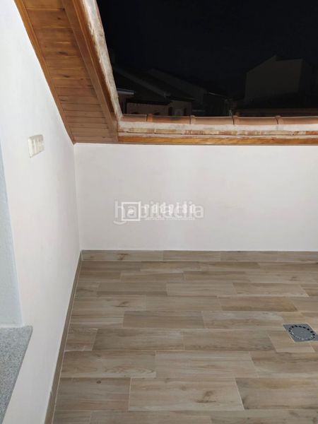 Foto 5bfd3dee-d0cb-4a05-b859-8c8bb0da653d. Duplex avec chauffage dans Centro Navalcarnero
