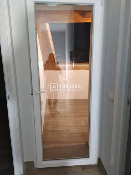 Foto 7ab84d66-d20f-412b-acc5-eb117184afb1. Duplex avec chauffage dans Centro Navalcarnero