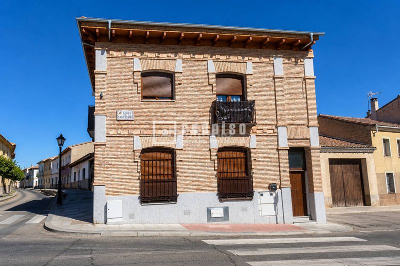 Foto e2f5cbda-4338-463e-ba0e-0da789c784dc. Duplex avec chauffage dans Centro Navalcarnero