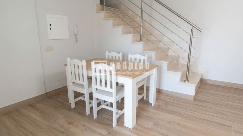 Foto ed8fe02e-6485-4a07-8784-ba740b2cbf7a. Duplex avec chauffage dans Centro Navalcarnero