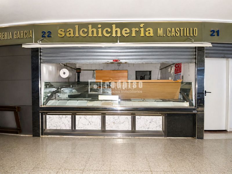 Foto 33ece4f8-6d24-49d7-9584-cb0ac91ea053. Local comercial a Centro Navalcarnero