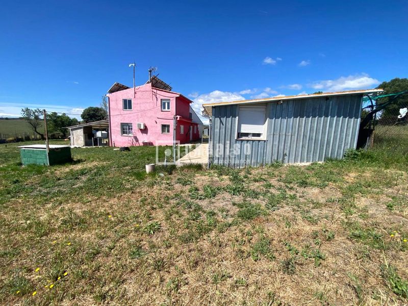 Foto d808f75a-3278-4353-9d71-2a2f528f63b4. Casa amb calefacció a Urb. Calypo Navalcarnero