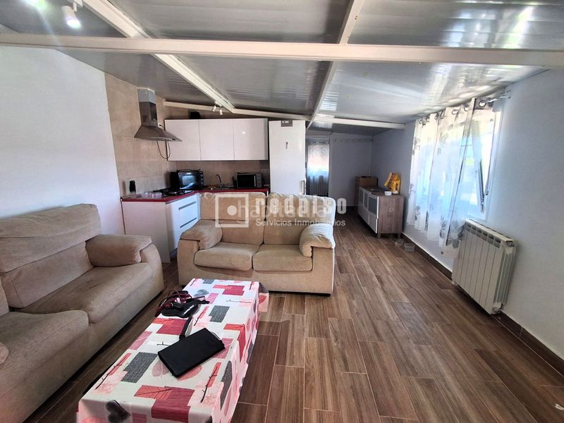 Foto f4c5827f-18b2-42a3-b57a-24d78dba90f4. Casa amb calefacció a Urb. Calypo Navalcarnero