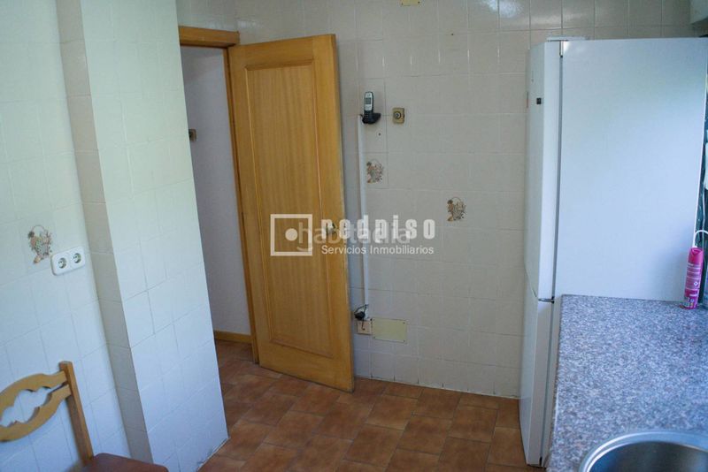 Foto e794d7fd-d3ba-414c-9273-400a9a2ee42d. Xalet amb calefacció aparcament piscina a Brunete
