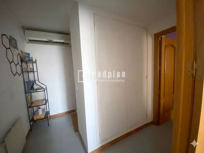 Foto a058d308-ad65-4699-97ae-e4e18563ff6b. Duplex with heating parking in Centro Navalcarnero