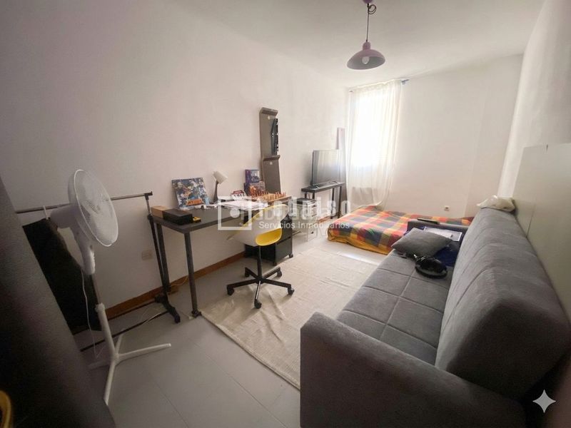 Foto a6e4c09f-00b6-42de-be52-c607ae98364d. Duplex with heating parking in Centro Navalcarnero