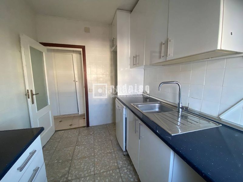 Foto 109f9a26-8906-4f1b-9150-8f39deda19fd. Piso  en venta en Centro Navalcarnero