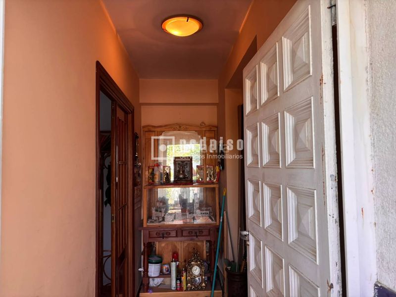 Foto 19c74ef2-00df-4e97-af07-e127a0494be7. Chalet  en venta en Calypo Fado