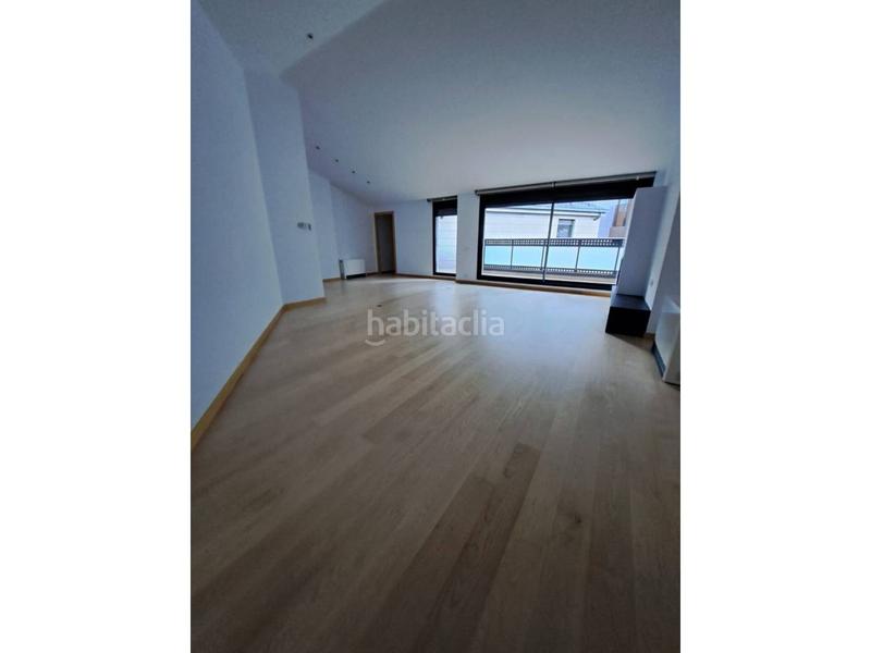 Foto ec134420-a5ba-4de4-aec4-cd35c40b74d9. Dachwohnung mit parking in Les Escaldes Escaldes-Engordany