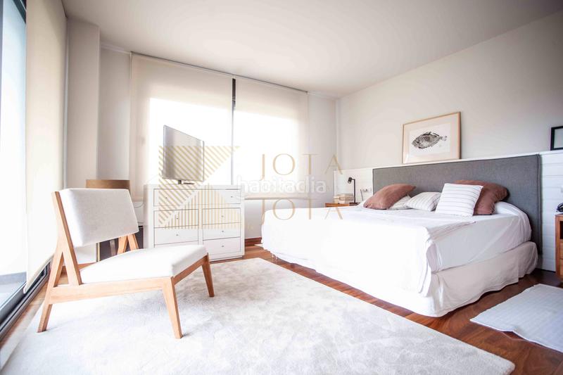 Foto 90ec073d-fedf-46ba-a873-257f4c5d3d7e. Casa amb calefacció aparcament piscina a Montgoda Lloret de Mar