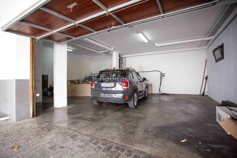 Foto bdf33308-e015-4a57-a01e-3e7f38ee8c18. Casa amb calefacció aparcament piscina a Montgoda Lloret de Mar