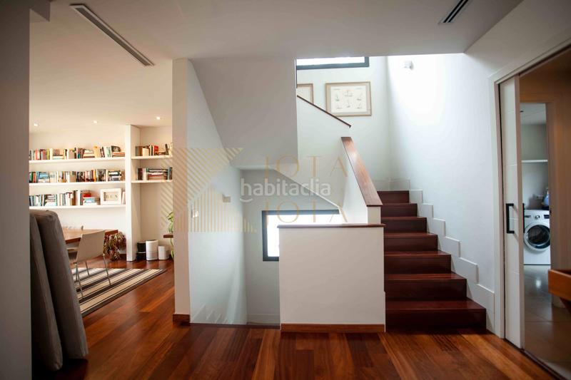 Foto c391731f-daf8-4a8f-acc4-4d388a3765d7. Casa amb calefacció aparcament piscina a Montgoda Lloret de Mar