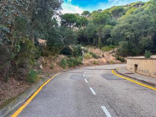 Terreny residencial a Carrer de les alzines 30. Terreno de 780m2 en la riviera de lloret de mar a 1o minutos de