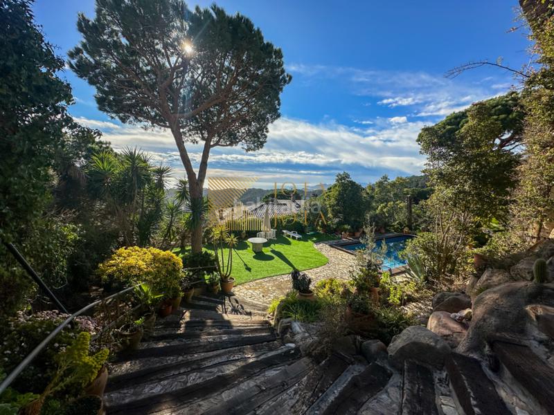 Foto 50497e27-05fc-4992-92d3-ae2f51b895f4. Maison avec cheminée piscine dans Serra Brava Lloret de Mar