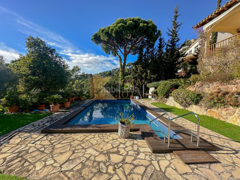 Foto 9659b7d9-c967-410a-8acf-7564a65c13be. Maison avec cheminée piscine dans Serra Brava Lloret de Mar