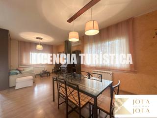 Casa en Residencial Park. Casa con licencia turistica en maanet de la selva de 3 habitaci
