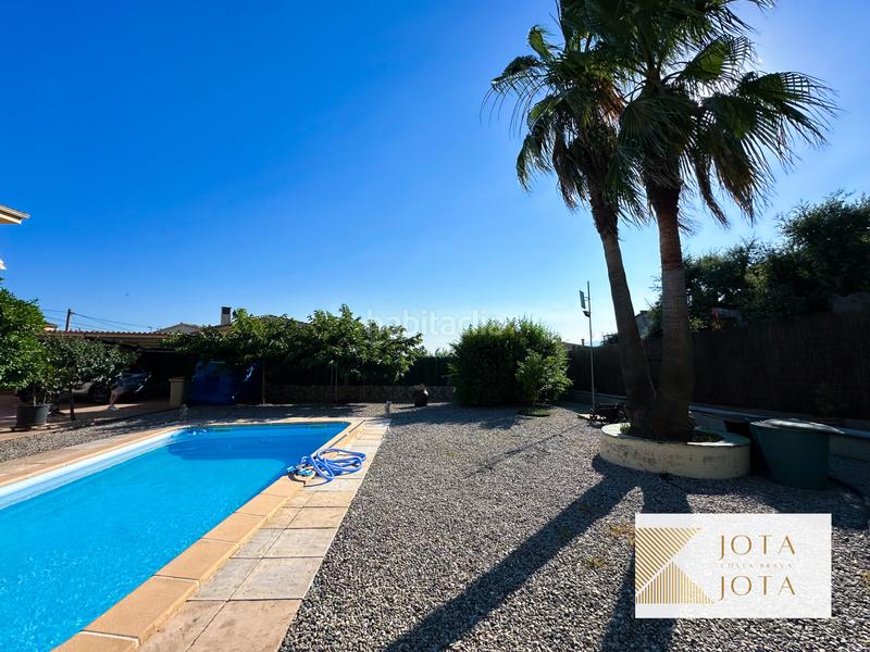 Foto 1901044d-f402-4a55-8698-e0d1e63172fc. Maison avec cheminée parking piscine dans Sils