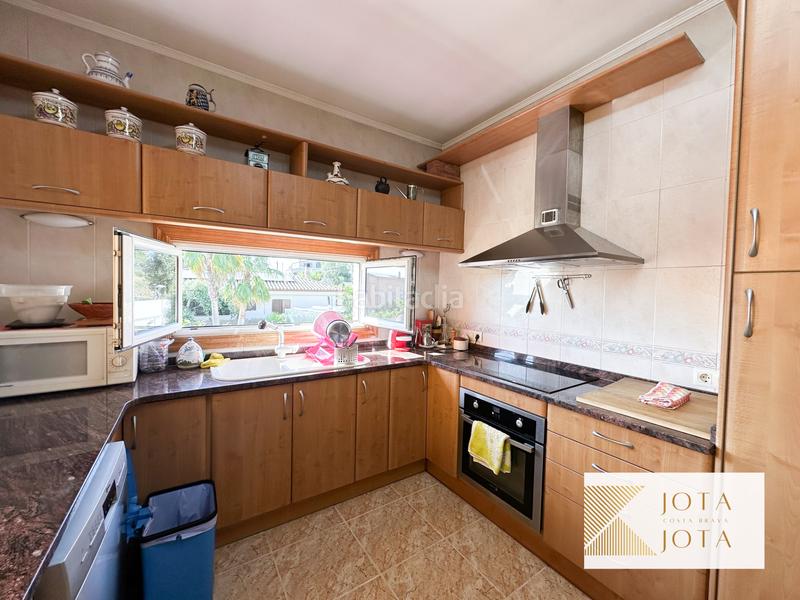 Foto 27fb505f-256a-494a-b1e6-df1dd4216119. Maison avec cheminée parking piscine dans Sils