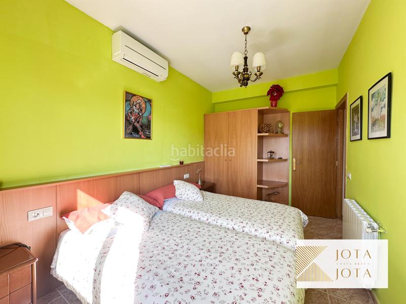 Foto 86452401-b21e-4968-a769-9827e6715889. Maison avec cheminée parking piscine dans Sils