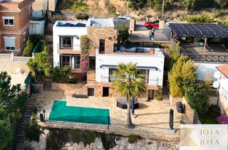 Casa en Serra Brava. Casa con licencia turistica de 4 habitaciones en serra brava