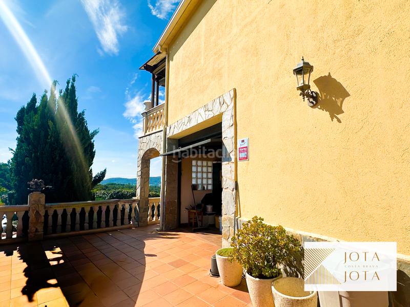 Foto d0814c83-3485-4136-aa9a-cc0a20abc852. Casa amb xemeneia calefacció aparcament piscina a Tordera