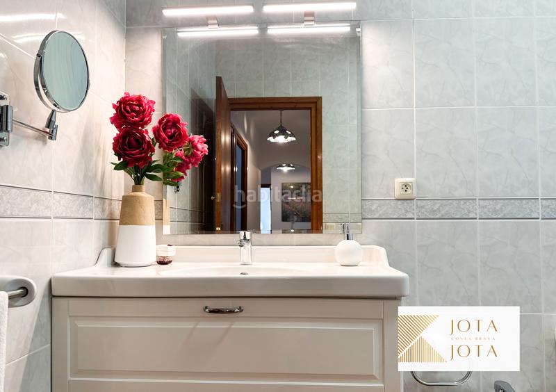 Foto ba5c1cd2-8631-47f2-a5c6-3aaa6a2c6c95. Maison avec cheminée parking piscine dans Aiguaviva Parc Vidreres