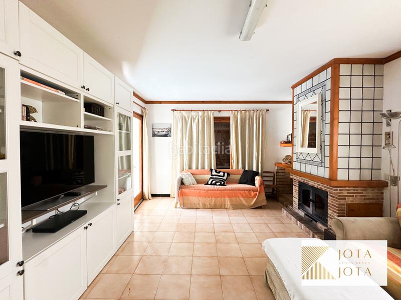 Foto 9b4530cf-9134-4c06-8edd-f4ee20a00715. Maison avec cheminée chauffage parking piscine dans Caldes de Malavella