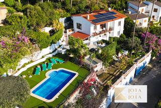 House in Serra Brava. Casa con licencia turistica con vistas al mar en serra brava