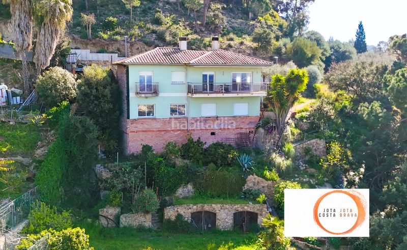 Foto 181c0c66-fea0-4cc6-bd8b-a8034ba69ac9. Casa amb xemeneia calefacció a Roca Grossa Lloret de Mar