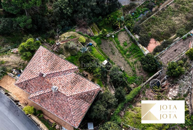 Foto ffe8b1c0-67d7-455b-b21d-180d5ac61fec. Casa amb xemeneia calefacció a El Molí-El Rieral Lloret de Mar