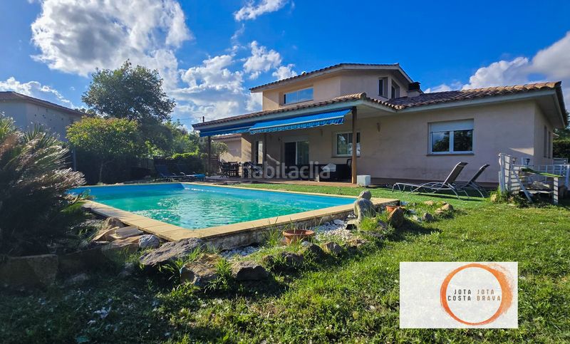 Foto 8b783f39-00fe-488b-9220-8d7f4e1043dc. Casa amb piscina a Caldes de Malavella