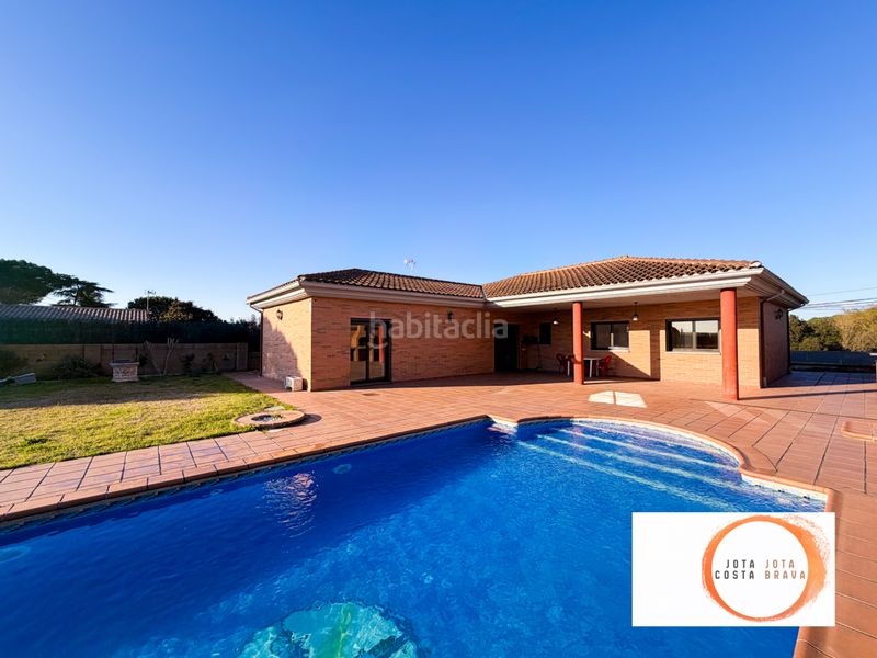 Foto 70c89beb-96b6-454b-8b1f-a13dff5d2233. Casa amb aparcament piscina a Caldes de Malavella