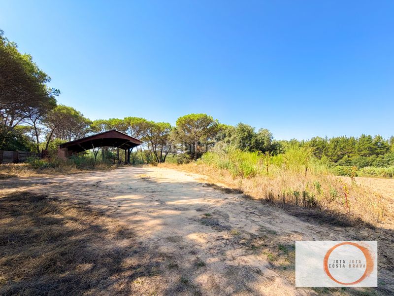 Foto 4c18f654-956d-4dd4-a9fd-a3dc393795cf. Finca rústica finca rustica de 15,000m2 con posibilidad de construccion en Vidreres