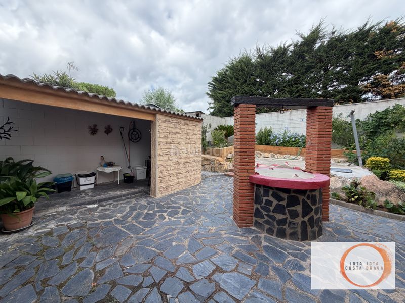 Foto fd14f7eb-3a38-469a-af9b-03ccdf6a5e98. Casa amb xemeneia calefacció piscina a La Goba Vidreres