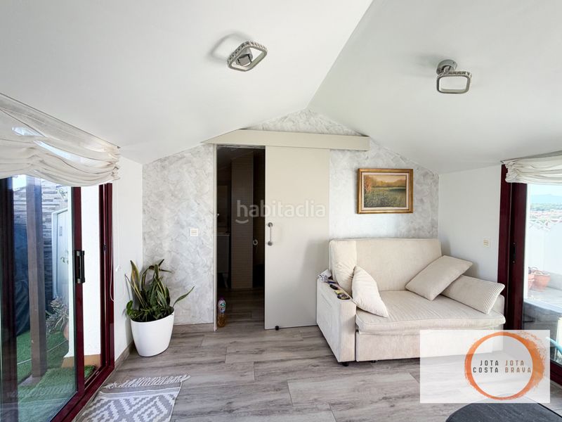 Foto ce0b9284-91ae-4e04-969a-1c01dd6ab7d6. Pis amb calefacció a Llagostera