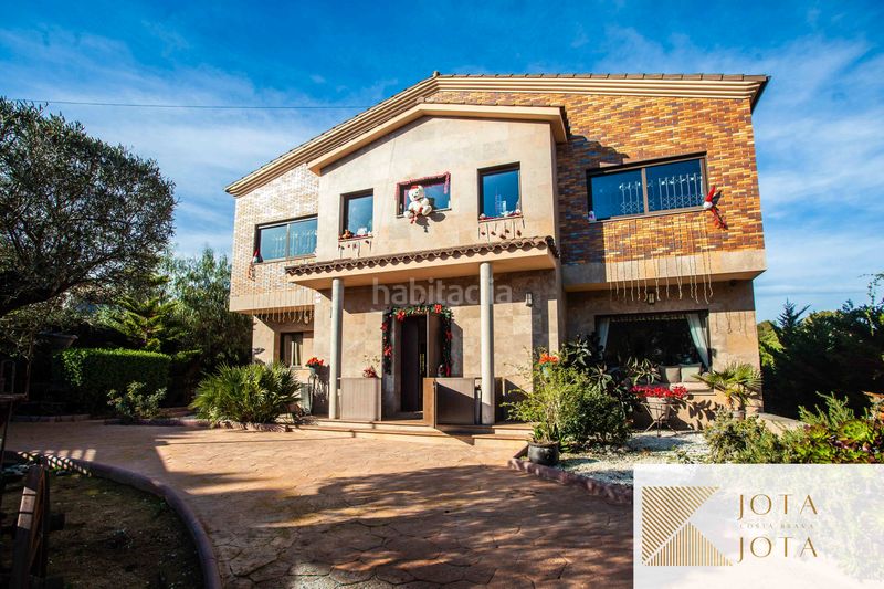 Foto 4e59e145-c104-4486-ad46-35c5007e0cee. Casa amb calefacció aparcament piscina a Condado del Jaruco - Puigventós Lloret de Mar