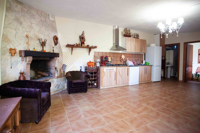 Foto 5af6cca4-1617-4e0b-9ca1-a43e7f223a61. Casa amb calefacció aparcament piscina a Condado del Jaruco - Puigventós Lloret de Mar