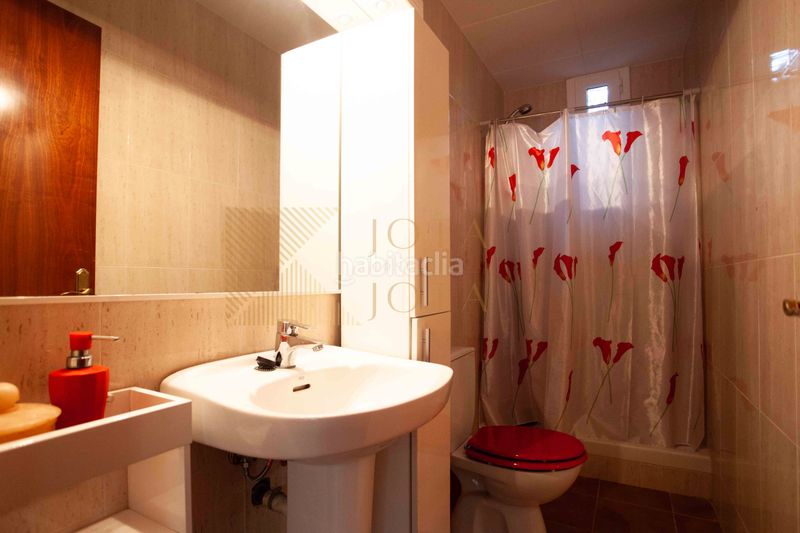 Foto 63b5b91c-404b-4de0-84a6-b39c2d9f6973. Casa amb calefacció aparcament piscina a Condado del Jaruco - Puigventós Lloret de Mar