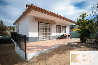 Casa a Lloret Residencial - Montlloret. Casa de tres habitaciones en lloret residencial muy cerca de la