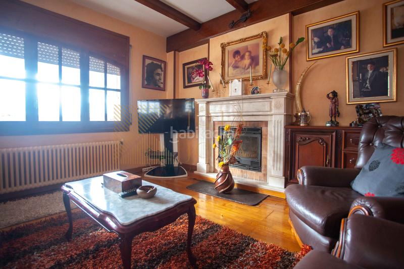 Foto 0f91c139-14e4-4a4c-bfb8-3bd720294f07. House with heating parking in Fenals Lloret de Mar