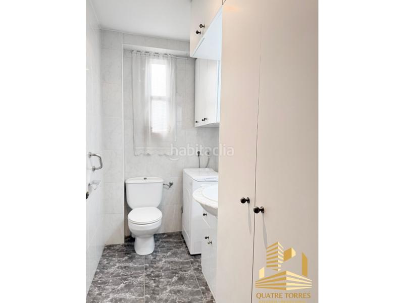 Foto 91b4d67e-d243-4481-b305-ba8bcfc59535. Appartamento in avenida perez galdos in Nou Moles Valencia