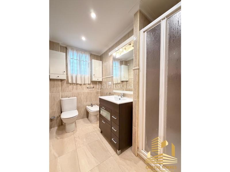 Foto c22cd61a-2962-4258-98b0-5cdee1e512a5. Appartamento in avenida perez galdos in Nou Moles Valencia