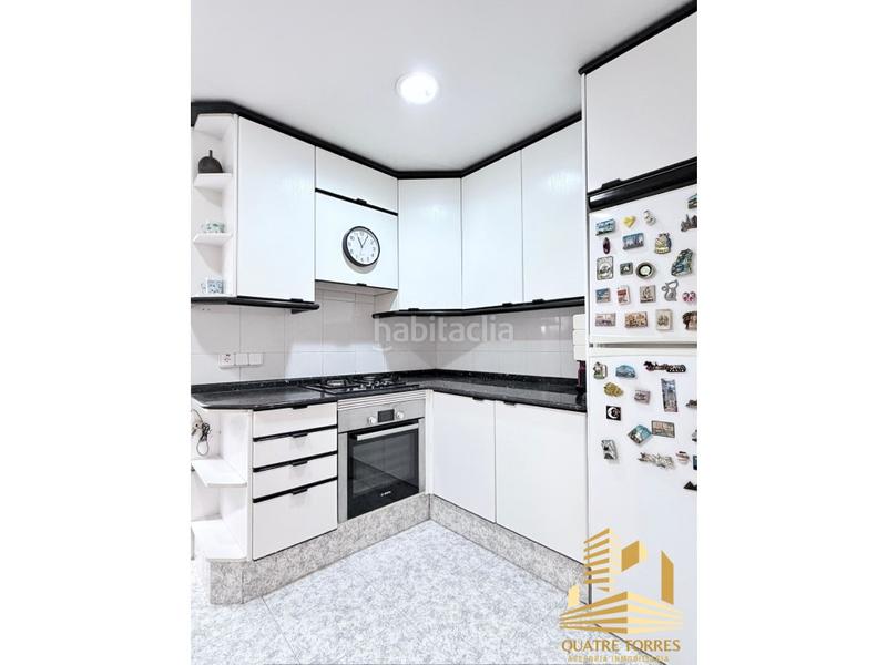 Foto f9f39525-87d6-41a2-9ef9-ae204aaf8eda. Appartamento in avenida perez galdos in Nou Moles Valencia